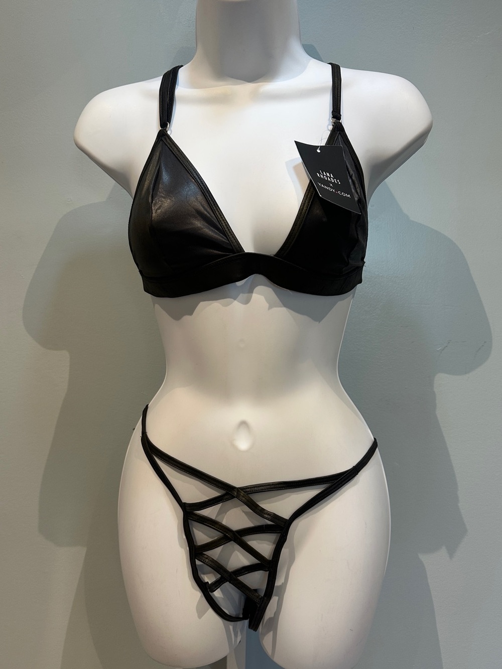 Yandy Lana Rhodes 2-piece Wet Black Set Small New with Tags FLAWED